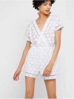🤍 Mango (MNG) White Lace Romper